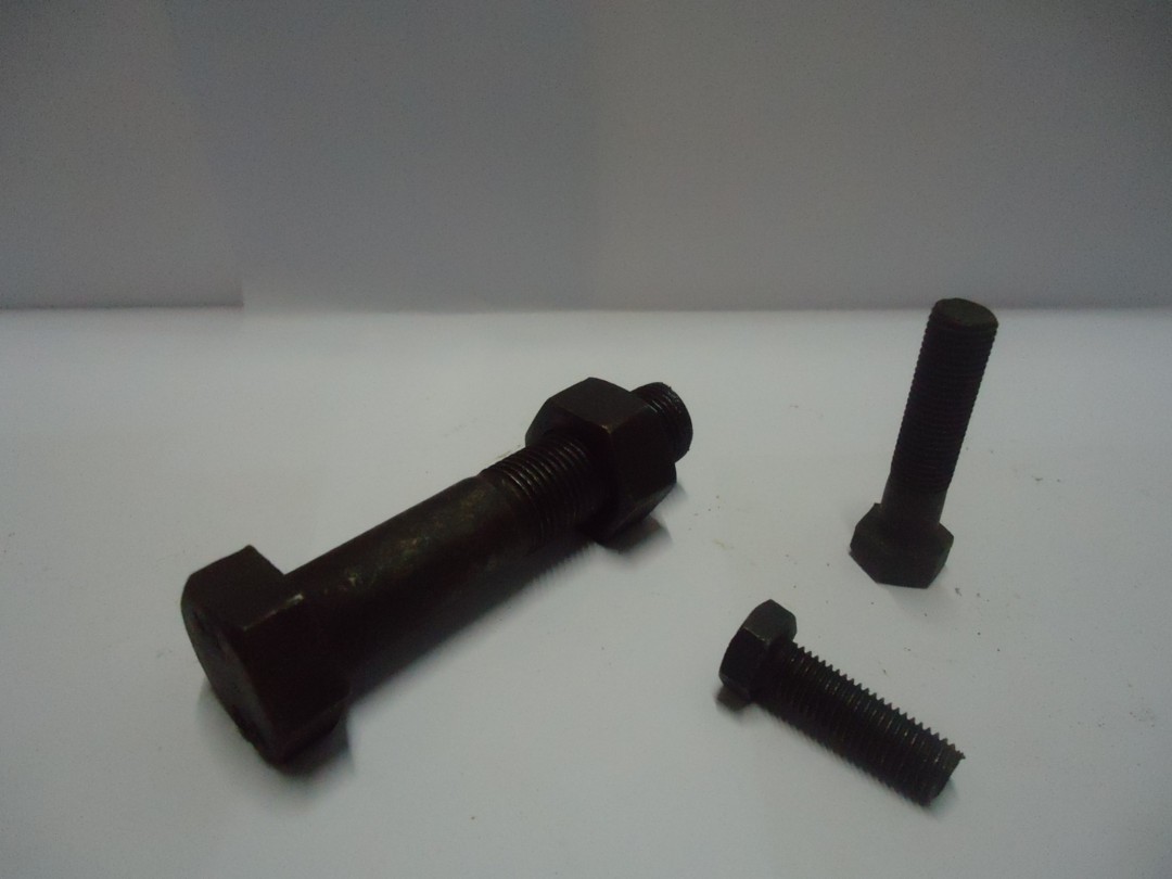 AUTO BLACK HEX BOLTS & NUTS UNF THREAD